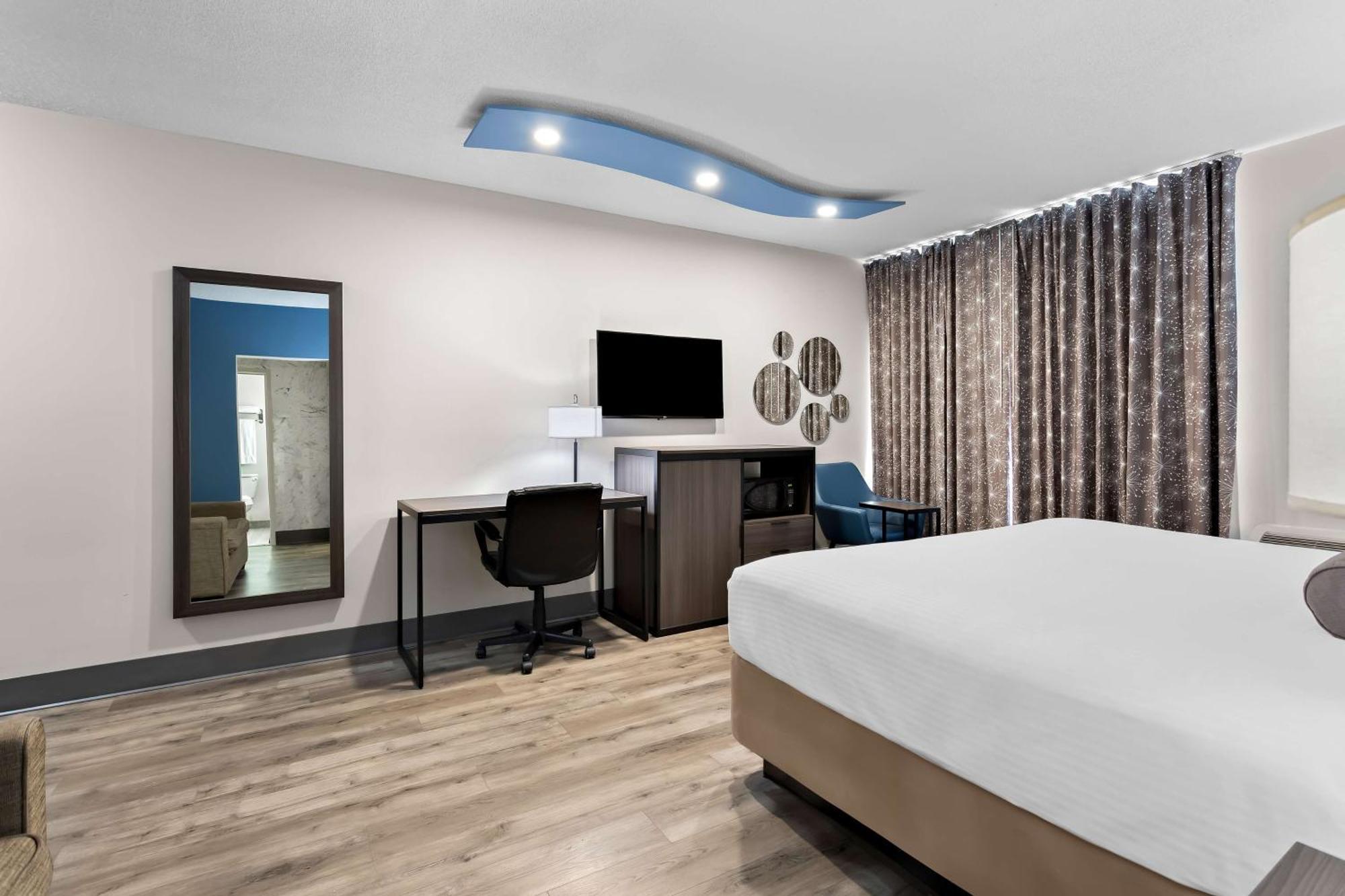 Surestay Plus By Best Western Windsor Extérieur photo