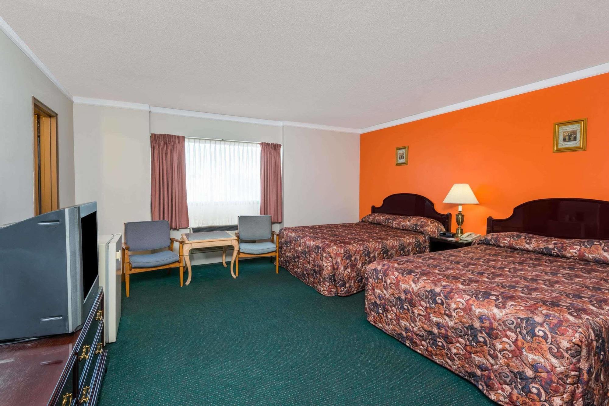 Surestay Plus By Best Western Windsor Extérieur photo